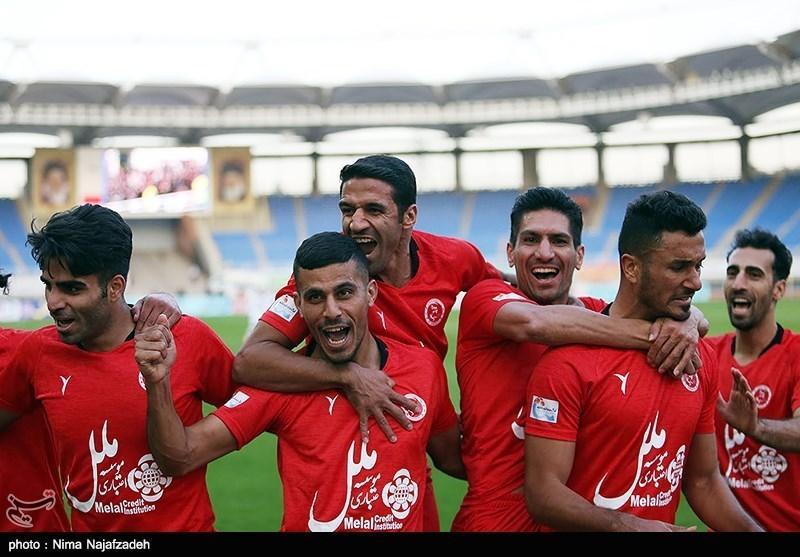لیگ برتر فوتبال، شکست نفت مسجدسلیمان مقابل صدرنشین، قصه پدیده سرِ دراز دارد
