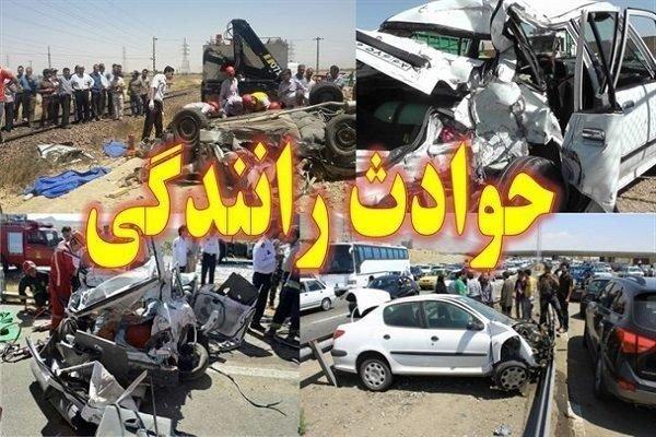 6 مصدوم در برخورد اتوبوس و پراید در مسجدسلیمان 6 مصدوم در برخورد اتوبوس و پراید در مسجدسلیمان