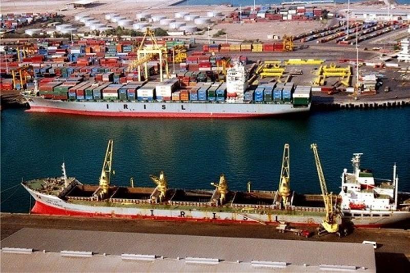 رئیس کمیسیون عمران مجلس: ایجاد وزارت دریا و بنادر در آینده نزدیک، 45 درصد اقتصاد ایران به دریا متصل است