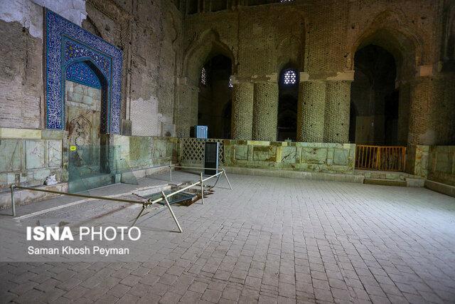 رخ نمایی مسجد و محراب زیر گنبد نظام الملک مسجد جامع اصفهان