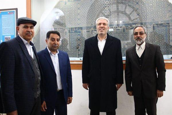بازدید رئیس سازمان میراث فرهنگی از مجموعه تاریخی امام (ره) تفت بازدید رئیس سازمان میراث فرهنگی از مجموعه تاریخی امام (ره) تفت