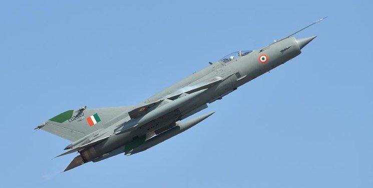 یک جنگنده هندی دیگر در مرز پاکستان سقوط کرد