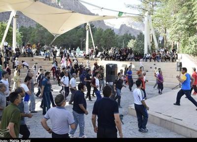 همایش هایی با شعار ورزش و جوانان به مناسبت هفته جوان در تهران برگزار می گردد
