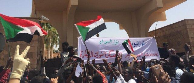 سودانی ها به دخالت سیسی در کشورشان اعتراض کردند
