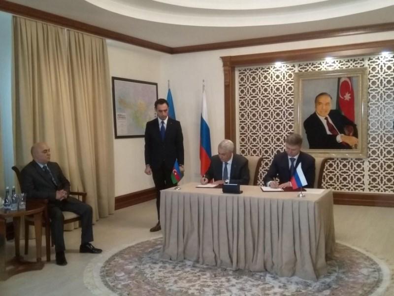 آذربایجان و روسیه همکاریهای ترانزیتی را گسترش می دهند
