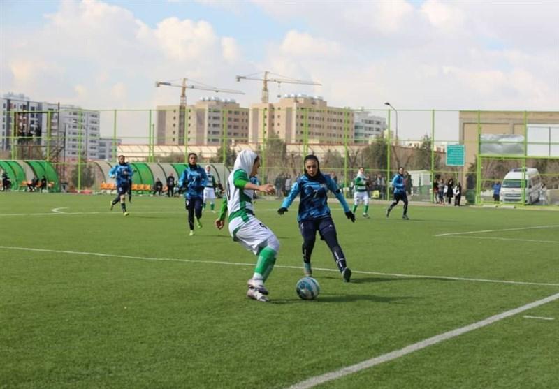 لیگ برتر فوتبال بانوان، راه یاب از سد ذوب آهن گذشت
