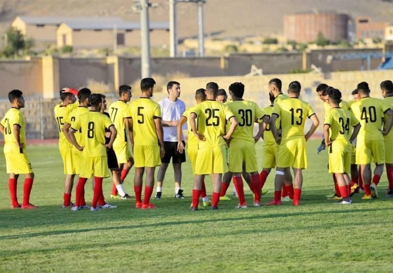 پیروزی شاگردان نکونام مقابل گل گهر در اردوی تهران پیروزی شاگردان نکونام مقابل گل گهر در اردوی تهران