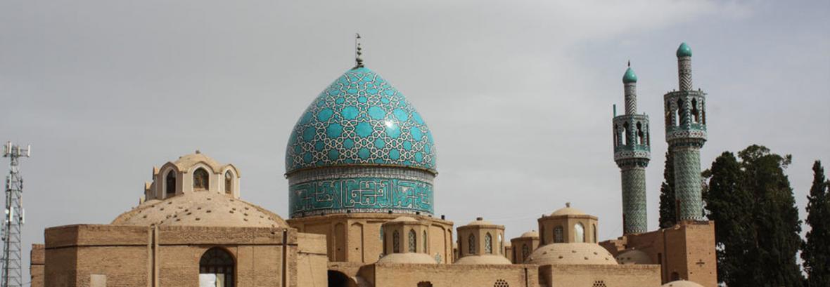 صحن میرداماد آستانه شاه نعمت الله ولی ماهان مرمت می شود صحن میرداماد آستانه شاه نعمت الله ولی ماهان مرمت می گردد