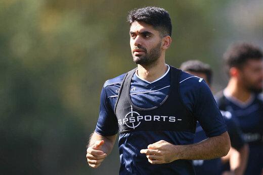 وقتی هافبک استقلال مهاجم مدرسه ای پرسپولیس را ندید! وقتی هافبک استقلال مهاجم مدرسه ای پرسپولیس را ندید!