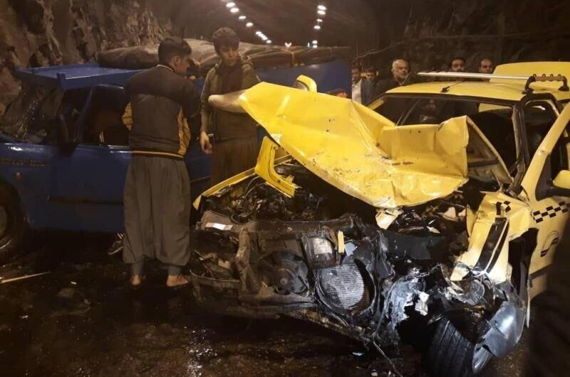 تصادف در جاده کندوان سه نفر را راهی بیمارستان کرد تصادف در جاده کندوان سه نفر را راهی بیمارستان کرد