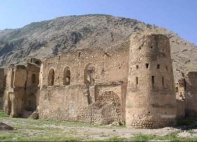 سیل دیوار قلعه کنجانچم ایلام را تخریب کرد