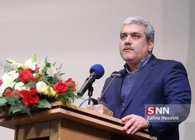 ستاری: ارزش کارآفرینی با پای کار قرار دریافت انسان هایی که سرمایه شان در مغزشان است معین می گردد