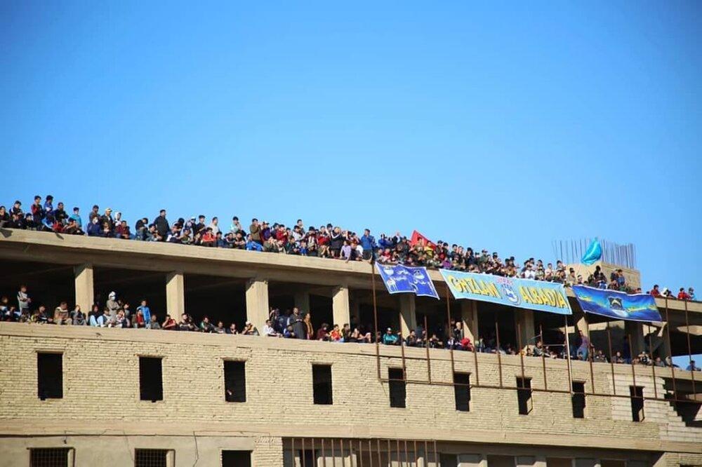 کرونا هم نتوانست مانع حضور هواداران عراقی در استادیوم شود