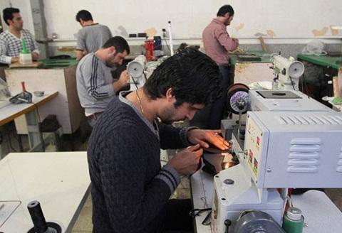 جمعیت شاغل بالای 15 سال کشور به 23.4 میلیون نفر رسید جمعیت شاغل بالای 15 سال کشور به 23.4 میلیون نفر رسید