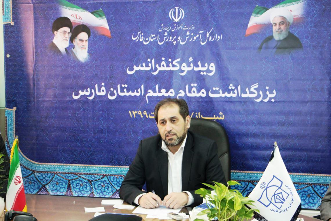 اجرایی شدن سند تحول بنیادین باید مطالبه همه فرهنگیان باشد اجرایی شدن سند تحول بنیادین باید مطالبه همه فرهنگیان باشد