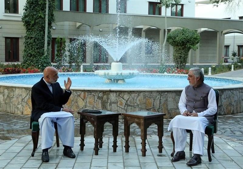 کرزی: تصمیم های لویه جرگه توسط دولت افغانستان و شورای مصالحه عملی گردد