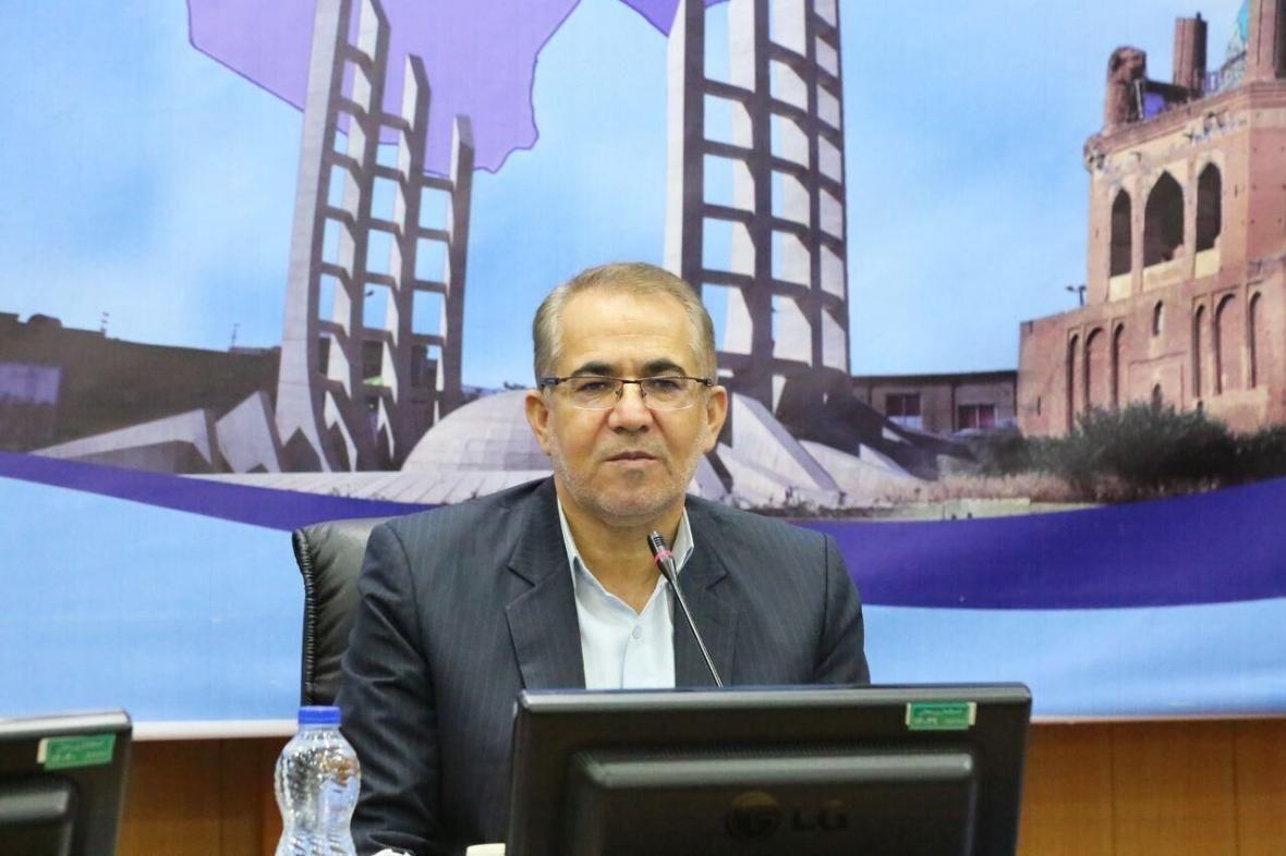 خبرنگاران استفاده از ظرفیت بانوان و جوانان در پست های مدیریتی در دستور کار است