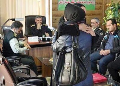 عکس ، ماجرای مادر و دختری که پس از 22 سال همدیگر را دیدند