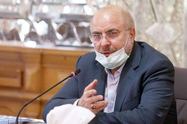 نیازمند ارتباط مداوم با صاحب نظران بازار سرمایه هستیم