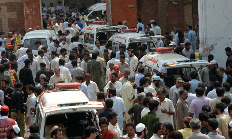 انفجار مرگباردر پیشاور انفجار مرگباردر پیشاور