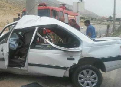 برخورد پژو با تیر چراغ برق2 قربانی گرفت