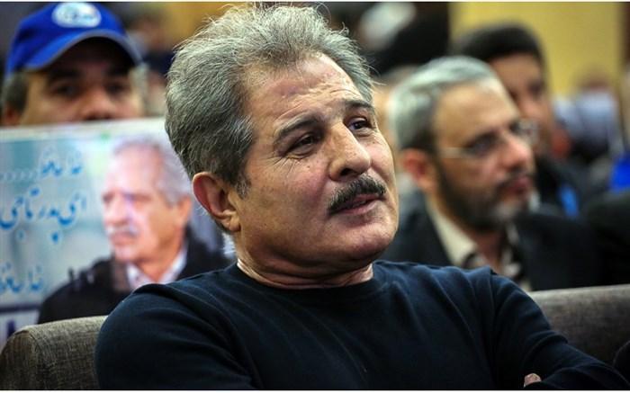 محمد پنجعلی: اتفاق هایی که در فوتبال ایران می افتد غیرقابل محمد پنجعلی: اتفاق هایی که در فوتبال ایران می افتد غیرقابل فهم است؛ پرسپولیس باید به فکر فینال لیگ قهرمانان باشد