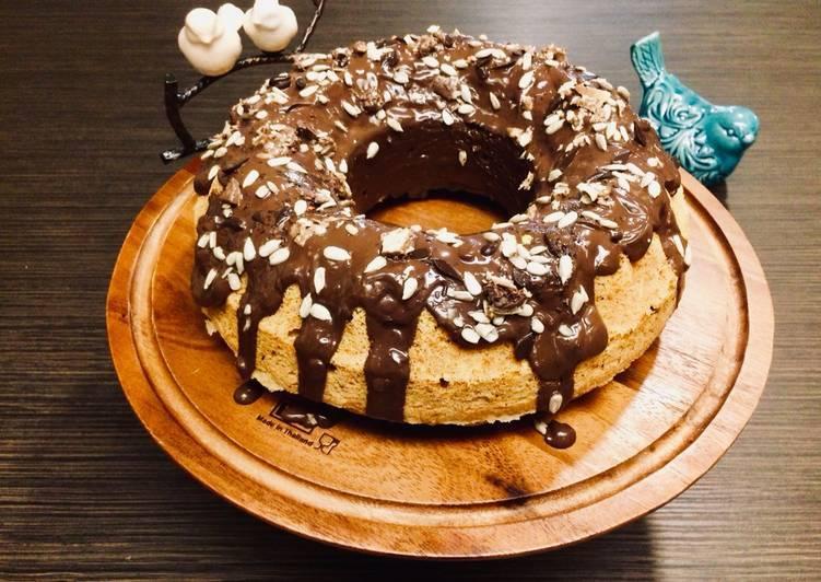 طرز تهیه کیک هویج و دارچین و گردو طرز تهیه کیک هویج و دارچین و گردو