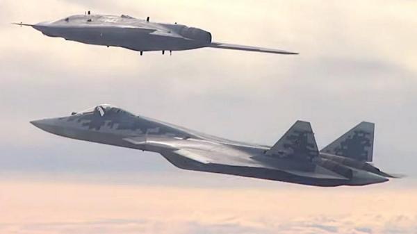 سوخو S-70 اوخوتنیک ؛ اولین هواپیما بدون سرنشین روس ها سوخو S-70 اوخوتنیک ؛ اولین هواپیما بدون سرنشین روس ها