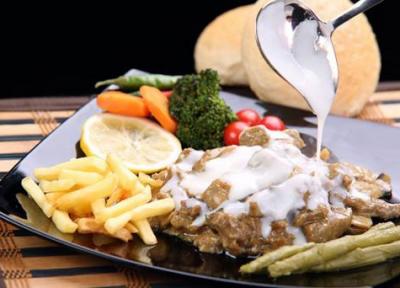 طرز تهیه بیف استروگانف با سس سفید