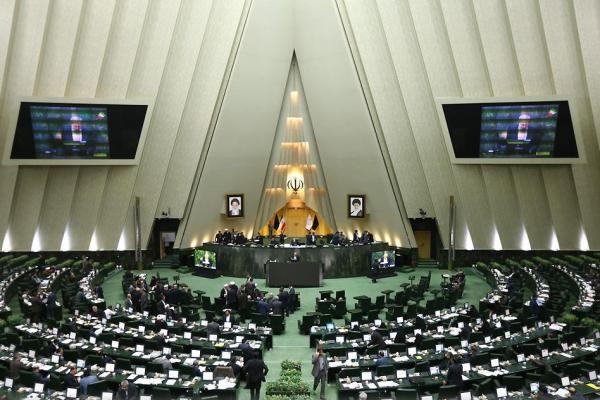 اعلام آمادگی مجلس برای تصویب لوایح توسعه صنعت پتروشیمی اعلام آمادگی مجلس برای تصویب لوایح توسعه صنعت پتروشیمی