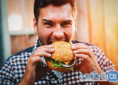 چرا غذاهای ناسالم و فست فودها را بیشتر دوست داریم؟
