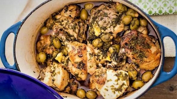 خورش مرغ و زیتون لبنانی؛ غذای خوشمزه و مقوی برای افطار و خورش مرغ و زیتون لبنانی؛ غذای خوشمزه و مقوی برای افطار و سحر