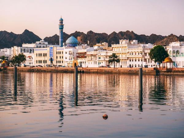 مقاله: حمل و نقل و رفت و آمد در عمان