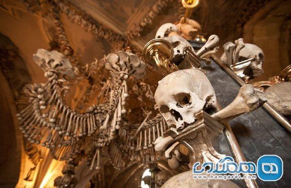 تاریخچه کوتنا هورا، کلیسایی ساخته شده از استخوان مردگان