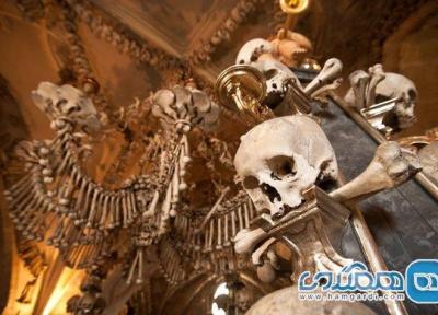 تاریخچه کوتنا هورا، کلیسایی ساخته شده از استخوان مردگان