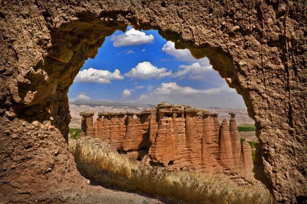 قلعه بهستان ، کهن دژ زنجان Behestan Castle